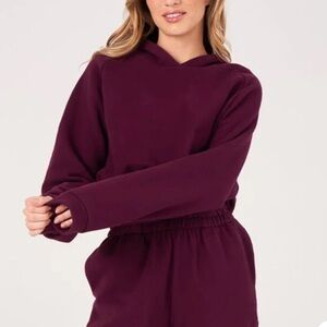 NWT Onzie Flow Fleece Cinched Crop Hoodie In Fig